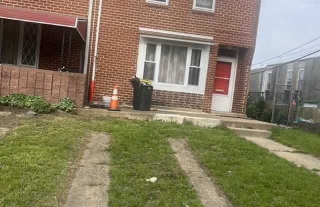Photo of 861 North Fallon Street