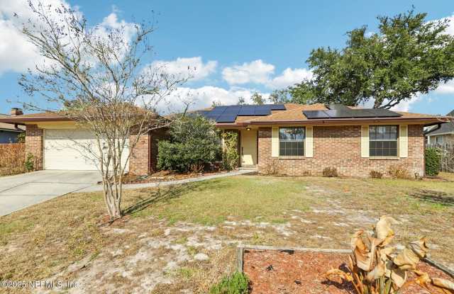 Photo of 2566 SANDLEWOOD Circle