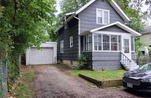 Two bedroom one bathroom home for rent