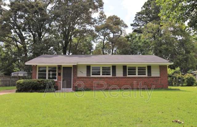 908 Karen Road