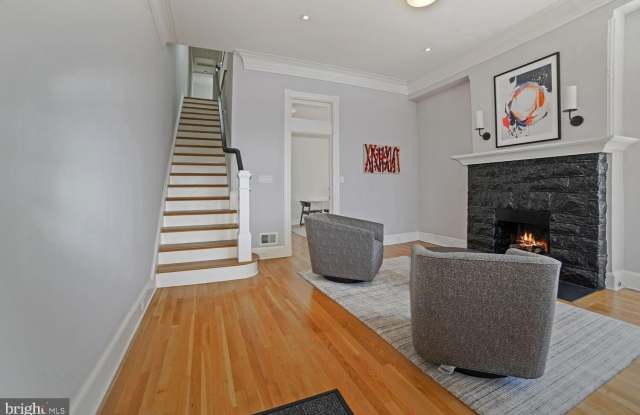 3348 PROSPECT Street NW unit: 5