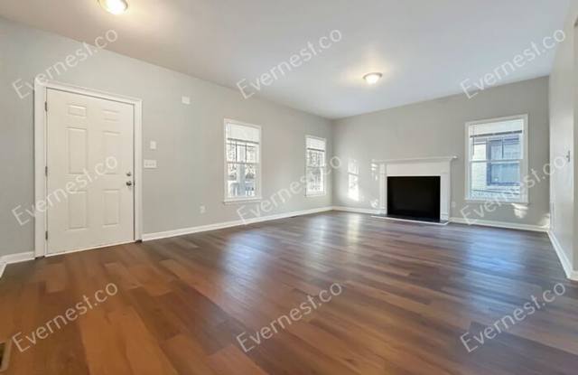 142 Lawton Street Southwest