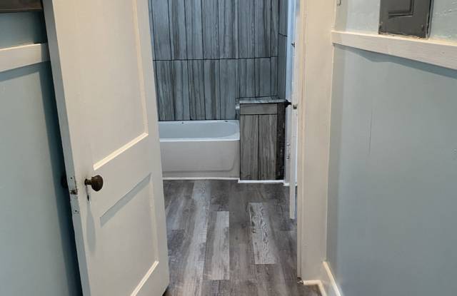 1914 South Pine Street