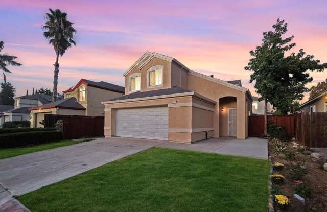 2119 Meadowlark Lane