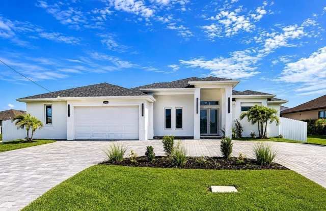 3404 NW 1st Terrace