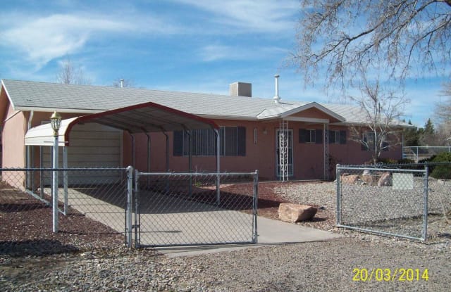 3305 May Circle - 3305 May Circle Southeast, Rio Rancho, NM 87124