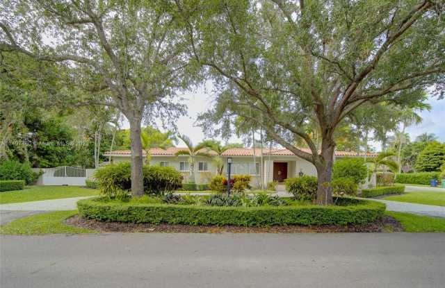 5780 SW 53rd Ter