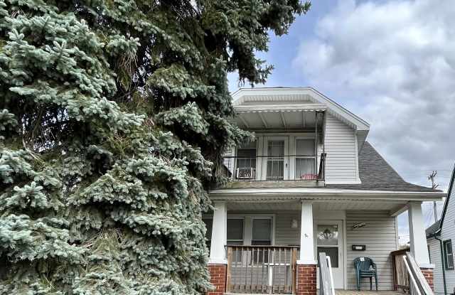 1012 Garfield Ave