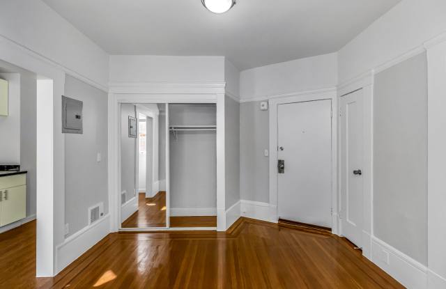 635 ELLIS Apartments