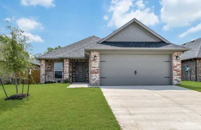 1703 Aleia Cove