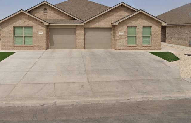 3/2/1 Move In Ready! - 2101 North Texas Avenue, Lubbock, TX 79403