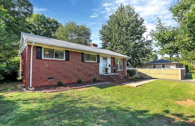 4214 University Drive