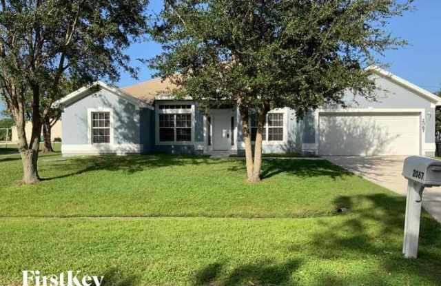 2067 Southeast Heathwood Circle - 2067 Southeast Heathwood Circle, Port St. Lucie, FL 34952