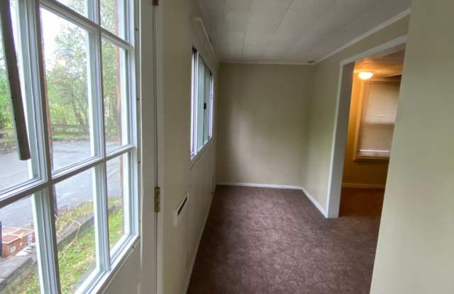 Photo of AVAILABLE MAY 2026 - Check out this 2 Bedroom Home w/ Garage in Duquesne Heights!