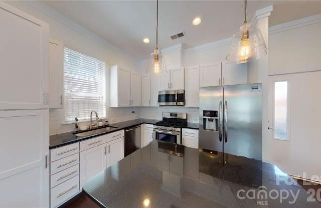 930 Steel House Boulevard