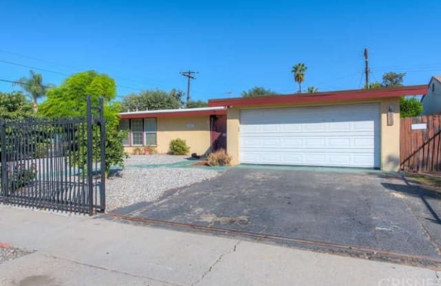 18027 Hemmingway Street - 18027 Hemmingway Street, Los Angeles, CA 91335