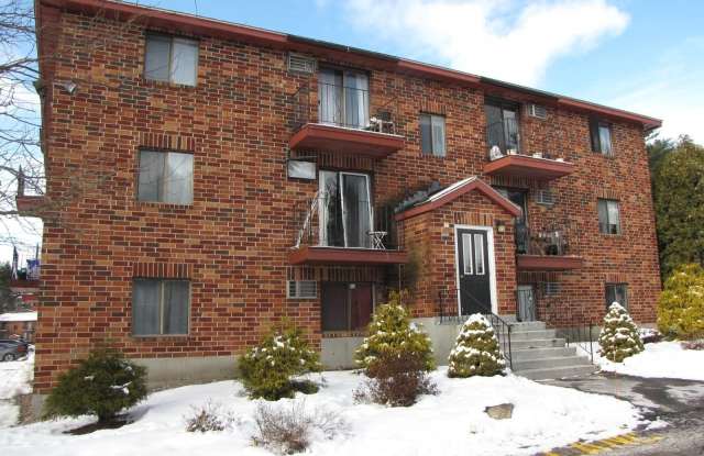 Photo of 1301 Bodwell Road Road