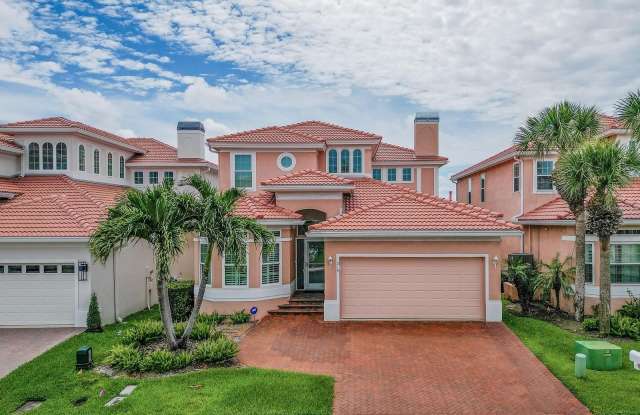 218 SAND KEY ESTATES DRIVE