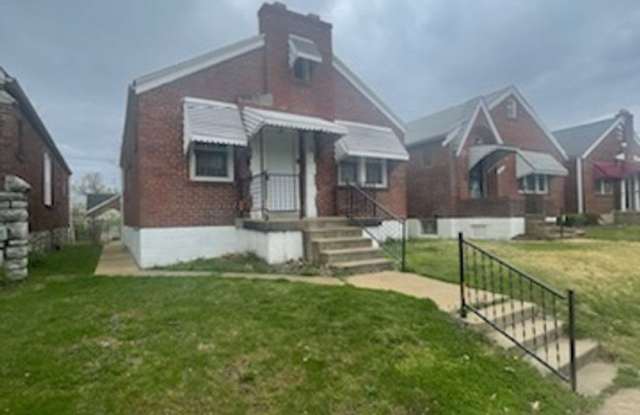 Inviting 2-Bedroom Home in Pine Lawn, MO - New Carpet  Flooring, Fenced Backyard! - 5910 McArthur Avenue, St. Louis, MO 63120