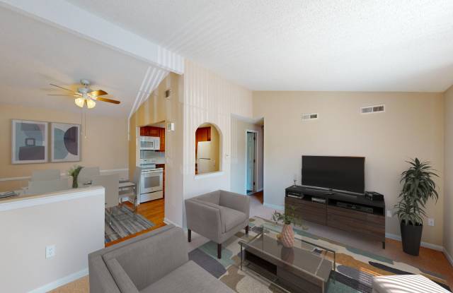 Photo of Quakertowne