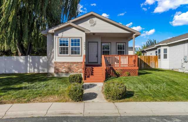 Photo of 8958 W Stirrup St