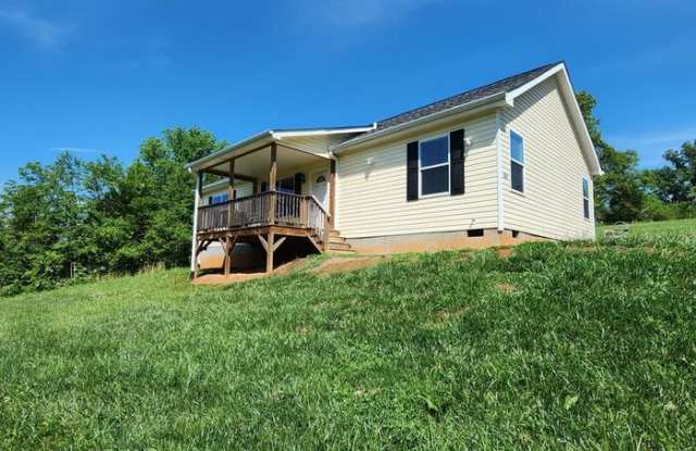 304 McLean Heights Court - 304 McLean Heights Court, Buncombe County, NC 28787