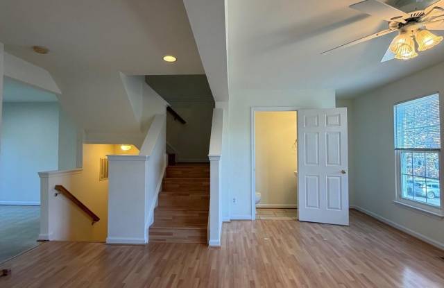 Photo of 9068 FALCON GLEN Court