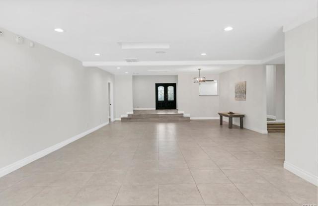 5719 Beckford Avenue