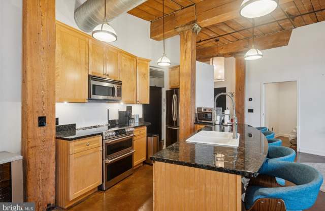 1147-53 N 4TH Street unit: 3A