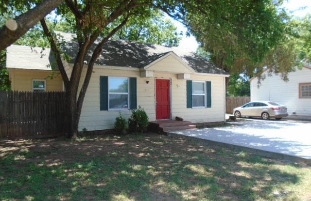 3217 S 11th Street - 3217 South 11th Street, Abilene, TX 79605