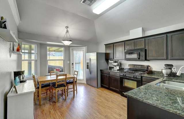 3933 Freds Folly Dr - 3/Bed 2/Bath - $1995/mo