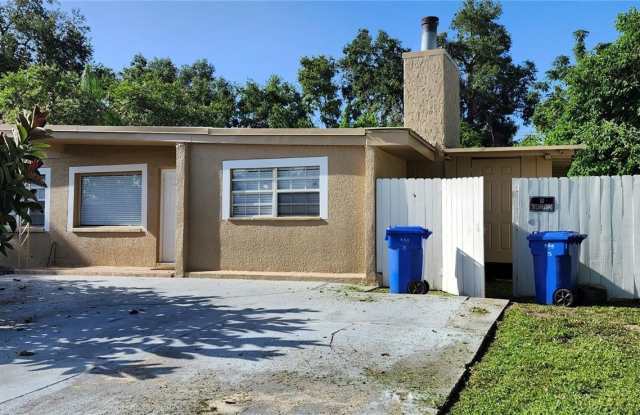 1103 SOUTHSIDE DRIVE