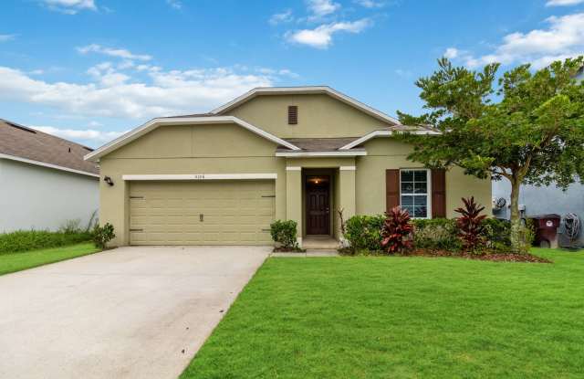 Photo of MOVE IN SPECIAL-Beautiful 4/2 Energy Efficient Home in St. Cloud w/ Fully Fenced Yard