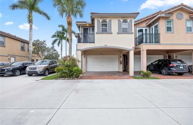 Photo of 12312 Royal Palm Blvd