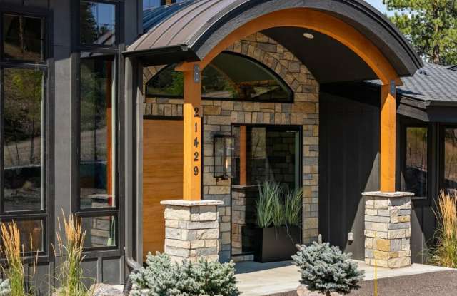 21429 Trappers Trail