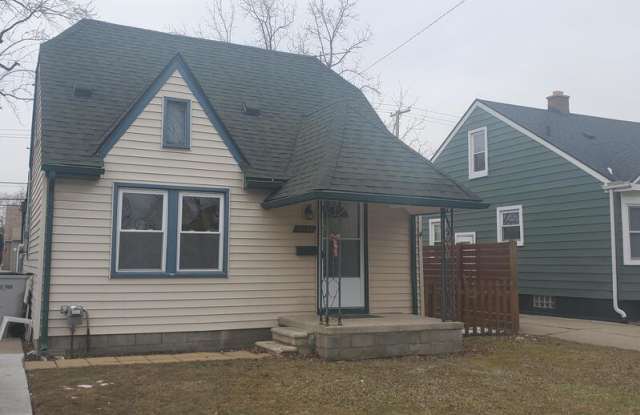 Photo of 23337 Reynolds Ave. *EPM*