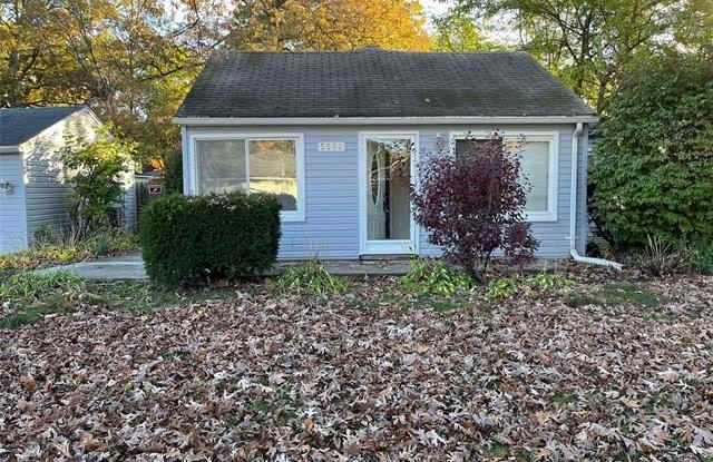 5868 N Linville Street