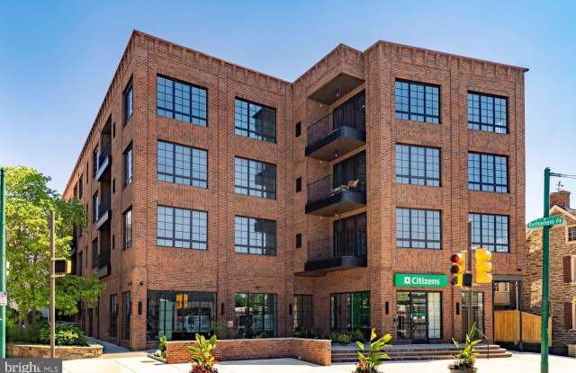 8623 GERMANTOWN UNIT 204 Avenue