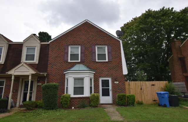 67 King George Quay Chesapeake, VA 23325 - Georgetown Colony