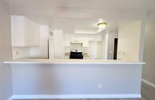 Photo of 322 West Ave 38