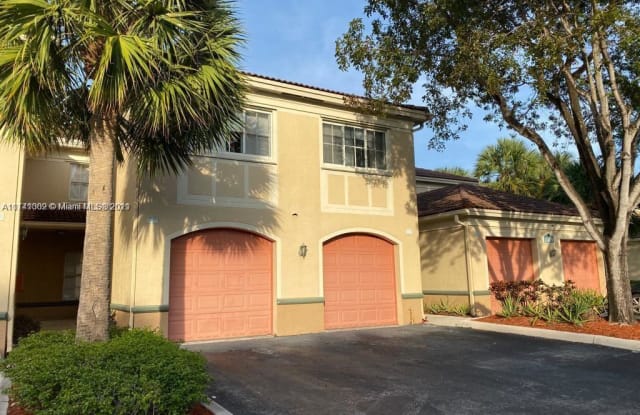 2409 Centergate Dr - 2409 Centergate Drive, Miramar, FL 33025