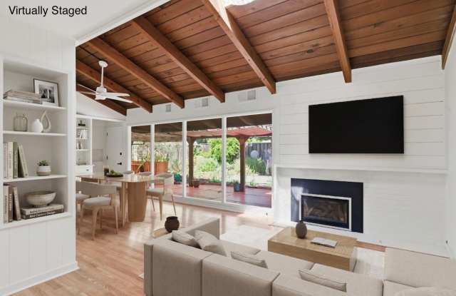3BD/1B Single Family Home - Zen Garden!
