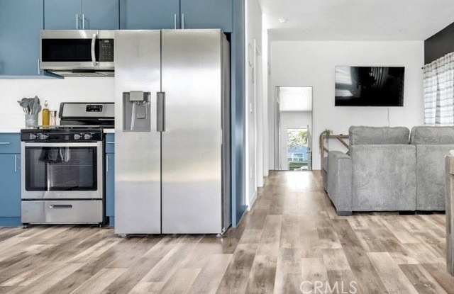 219 S Greenwood Avenue