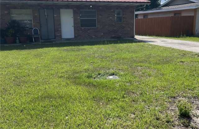 5739 9TH STREET - 5739 9th Street, Zephyrhills, FL 33542