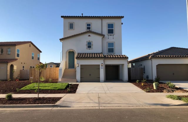 183 Barker Ln. - 183 Barker Ln, Merced, CA 95348