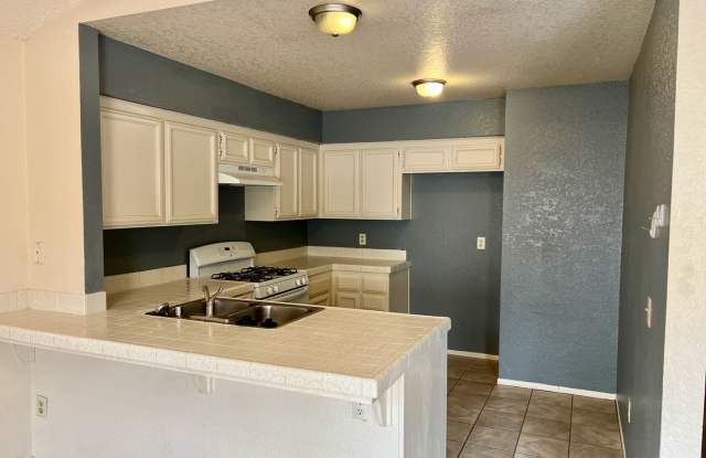 Tanglewood 3 Bedroom, Corner Unit photos photos