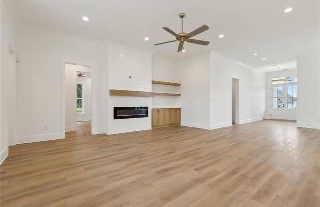 245 BALD EAGLE Drive