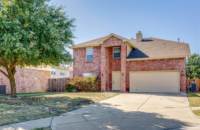 7702 Cresswell Court - 7702 Cresswell Court, Arlington, TX 76001