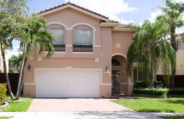 11009 NW 45th Ter - 11009 NW 45th Ter, Doral, FL 33178