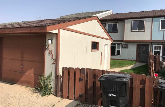 Photo of 2612 17th Ct W